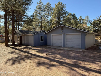 2058 Pinehaven Lane, Overgaard, Arizona 85933, Bedrooms, ,Bathrooms,Residential,For Sale,Pinehaven,259678