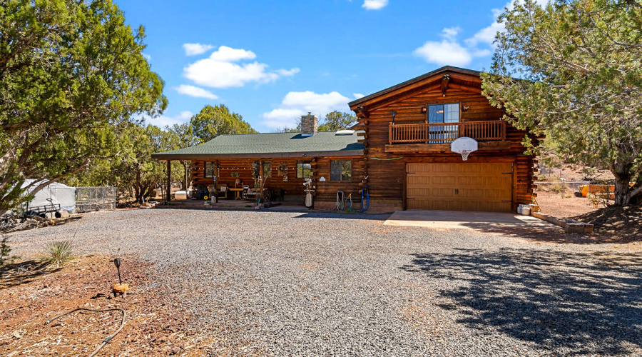 Real Log Home on 1.03 Acres