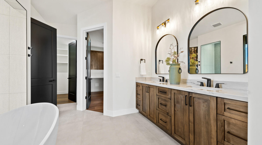Spa-like Primary Bathroom