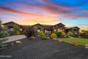 512 Fieldy Road, Show Low, Arizona 85901, Bedrooms, ,Bathrooms,Residential,For Sale,Fieldy,261335