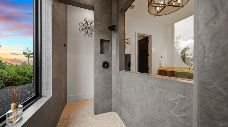 Exquisite Spa-Style Shower