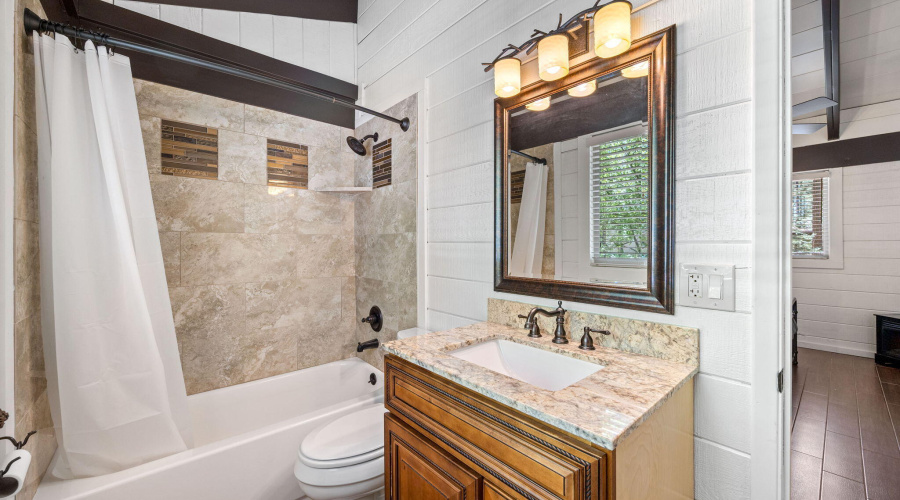 Guest Ensuite
