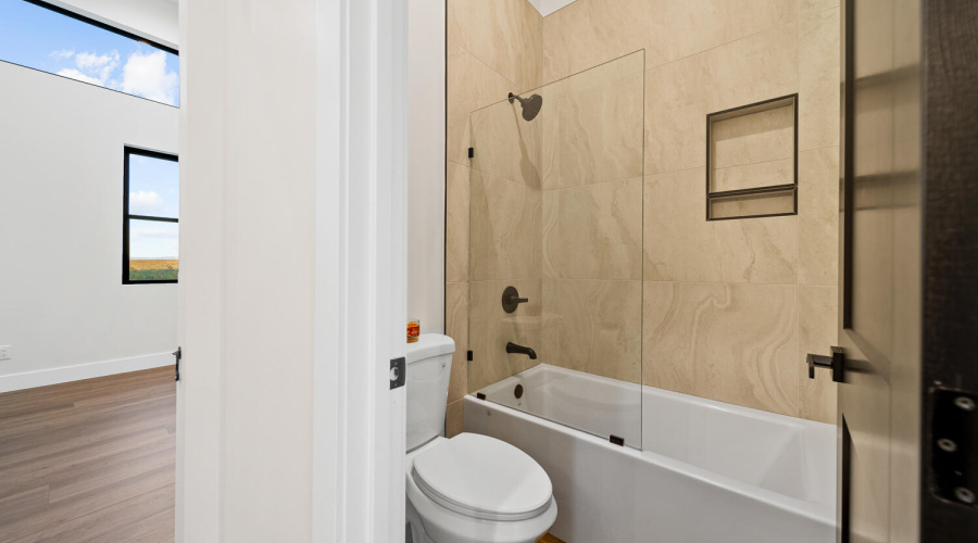 Tile Surround tub/shower