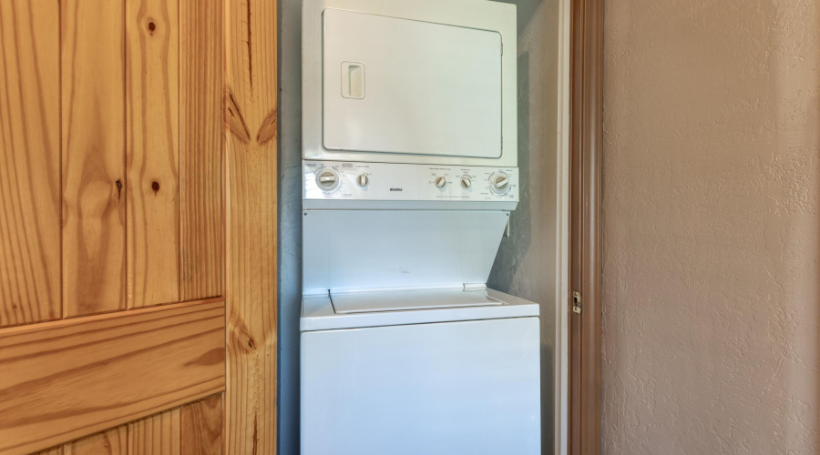 LAUNDRY AREA