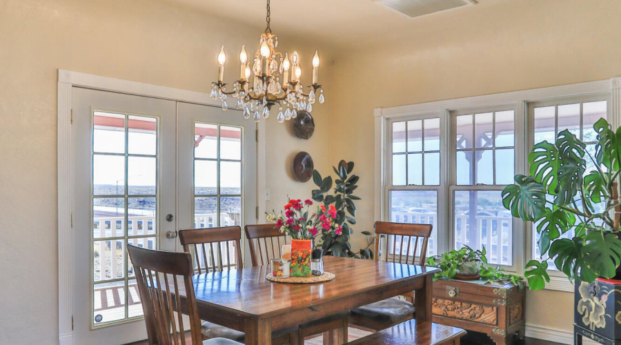 Diningroom (1)