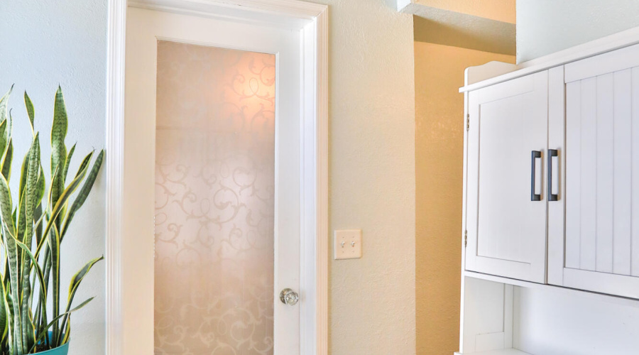 Bathroom2 (1)