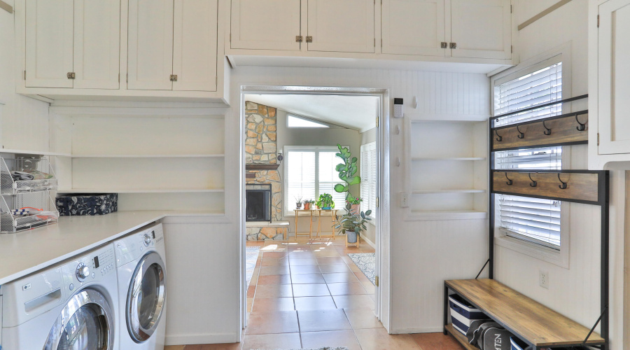 Laundryroom (5)