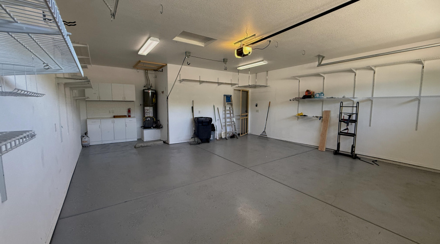garage 2