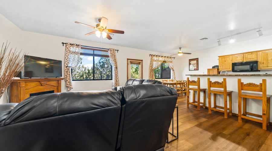 Living Room/Dining Room