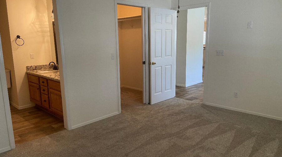1541 N Fairway Dr Primary Storage