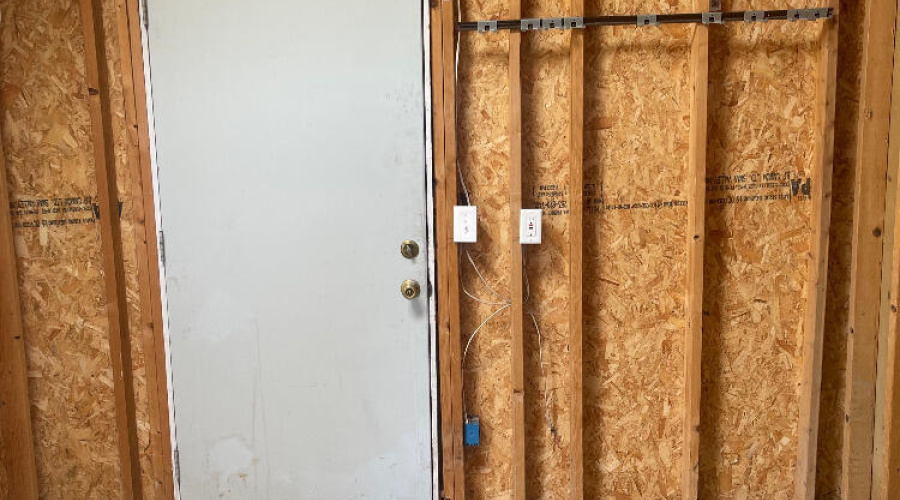 1541 N Fairway Dr Shed interior 1