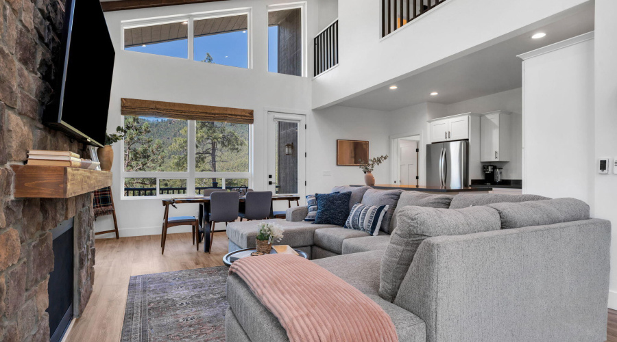 22-web-or-mls-Media.TimberCreekImagery-2