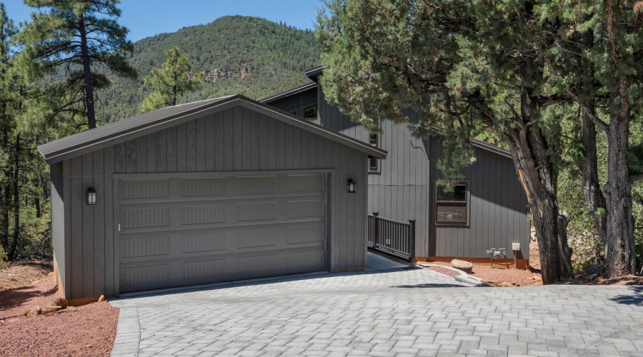 1-web-or-mls-Media.TimberCreekImagery-1