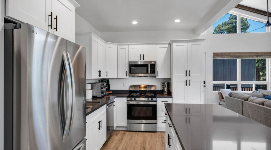 26-web-or-mls-Media.TimberCreekImagery-2