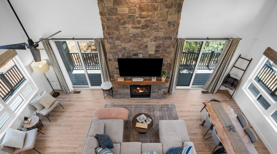 43-web-or-mls-Media.TimberCreekImagery-4