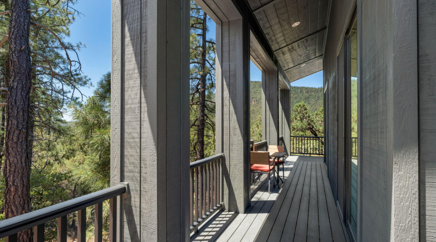 7-web-or-mls-Media.TimberCreekImagery-7