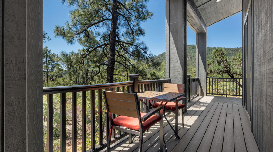9-web-or-mls-Media.TimberCreekImagery-9