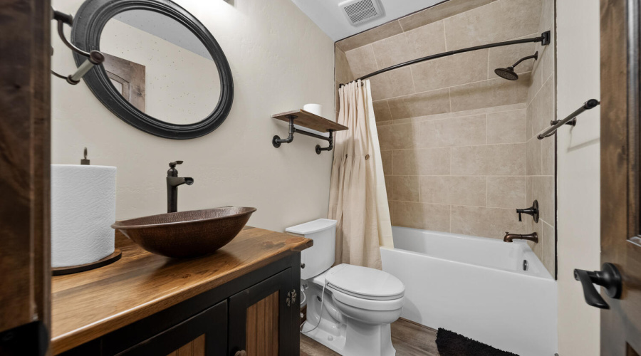 Upstairs Bathroom 3