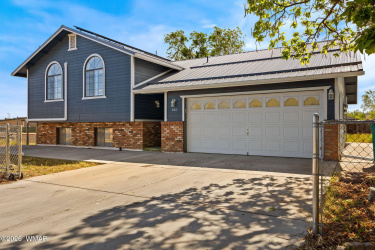 801 6Th Drive, Show Low, Arizona 85901, Bedrooms, ,Bathrooms,Residential,For Sale,6Th,261369