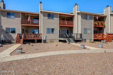 1973 Village Circle, Show Low, Arizona 85901, Bedrooms, ,Bathrooms,Residential,For Sale,Village,261370