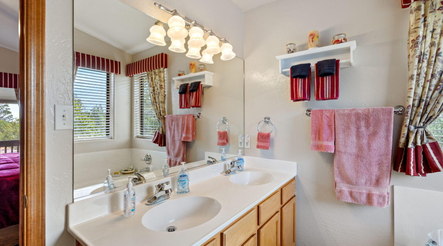 2788ChandelleLn-HeberOvergaard-AZ-20