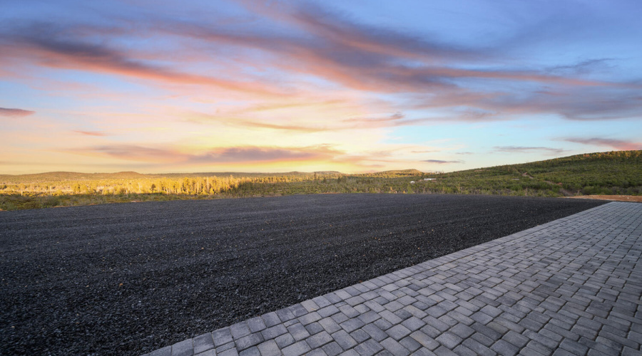 Unobstructed Views!