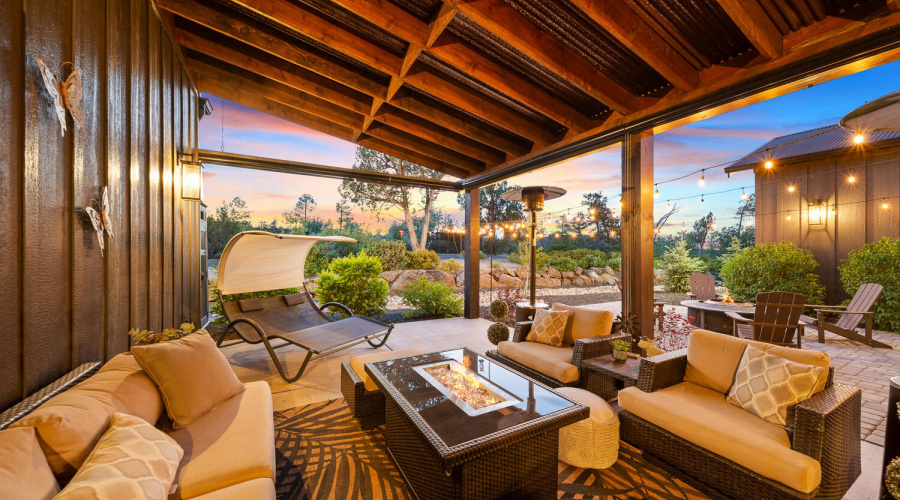 Gorgeous backyard Paver Patio