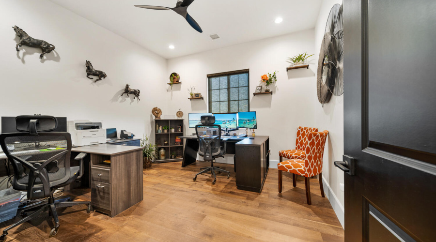 Office/Guest Room