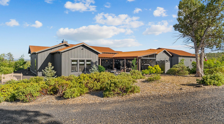 High End Rusted Corrugated Metal Roofing