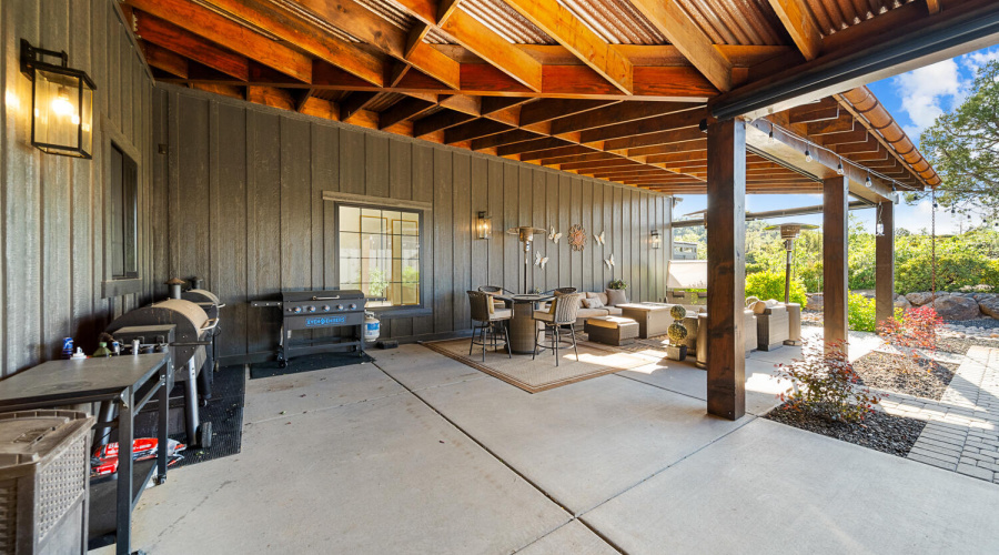 Exceptional  Outdoor Entertaining
