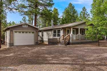 2120 Pine Grove Drive, Show Low, Arizona 85901, Bedrooms, ,Bathrooms,Residential,For Sale,Pine Grove,261391
