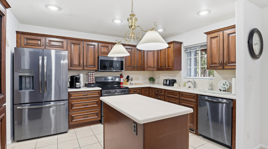 Sherwood_Dr_020