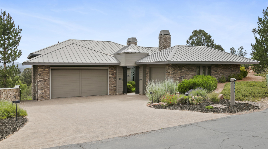 511NGrapeVine002