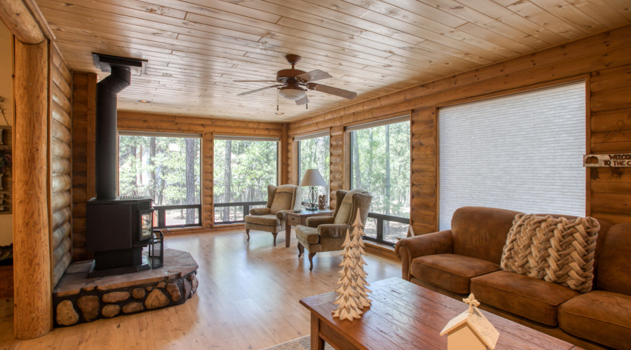 5222 Mountain Gate Circle, Lakeside,