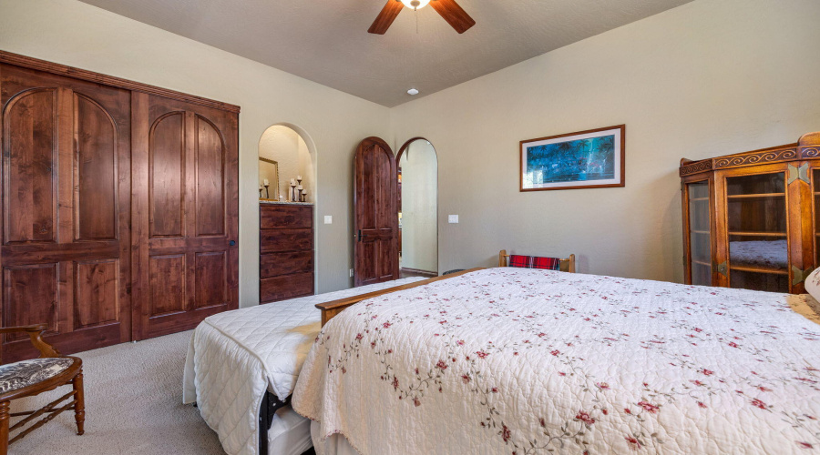 Guest Bedroom #2