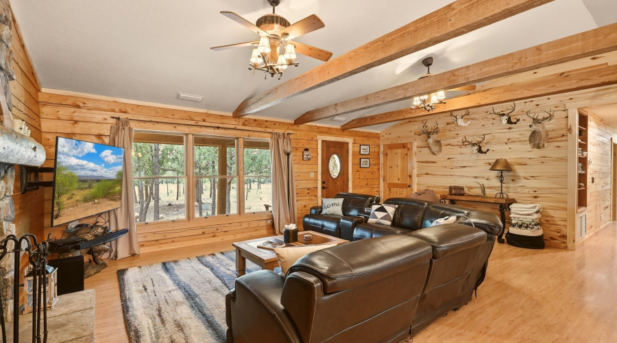 11 Open great room