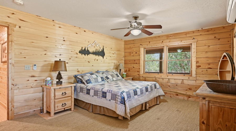15 Master bdrm