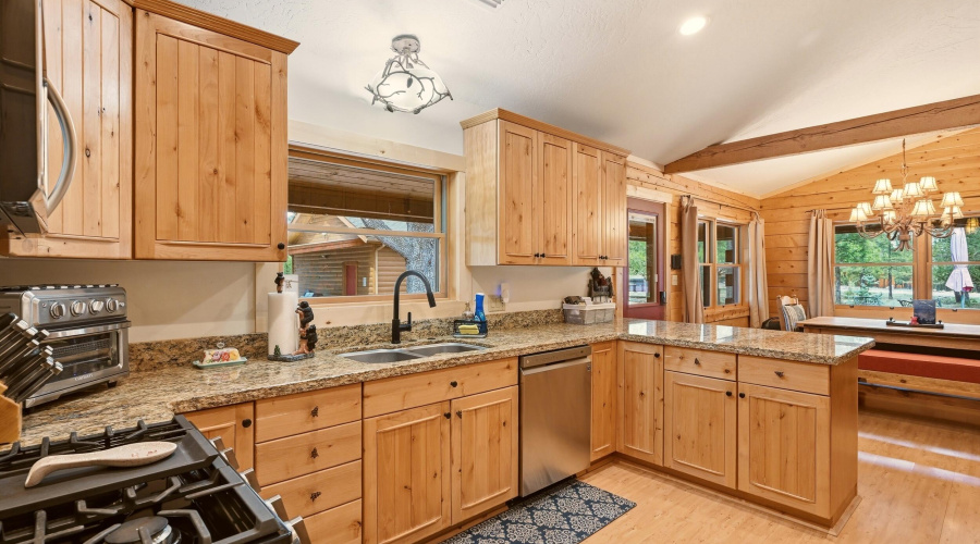 7 Open large kitchen