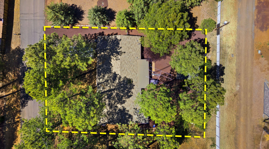 5373 Scotts Drive, Lakeside