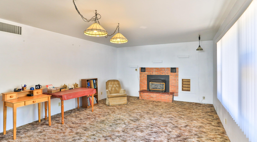 Livingroom (2)