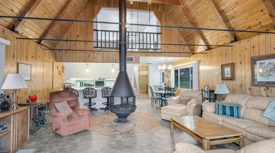 11-web-or-mls-TimberCreekImagery-11