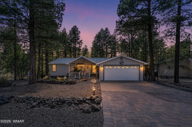 1140 Cherokee Drive, Show Low, Arizona 85901, Bedrooms, ,Bathrooms,Residential,For Sale,Cherokee,261430