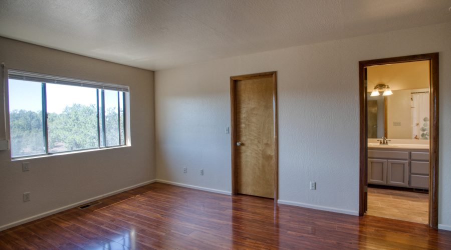 26 Palomino Place, Vernon, AZ 85940