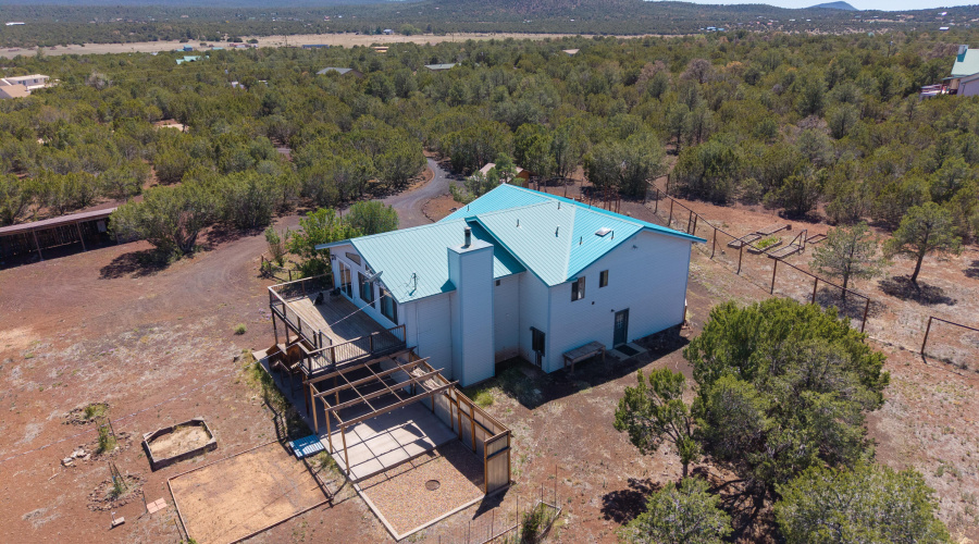 26 Palomino Place, Vernon, AZ 85940