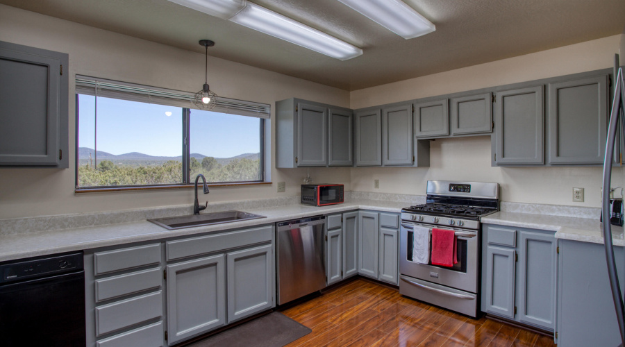 26 Palomino Place, Vernon, AZ 85940