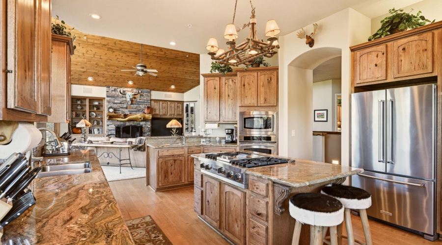 Kitchen to Living area