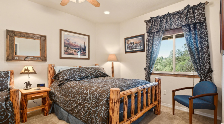 Bedroom 3 - sleeps 4