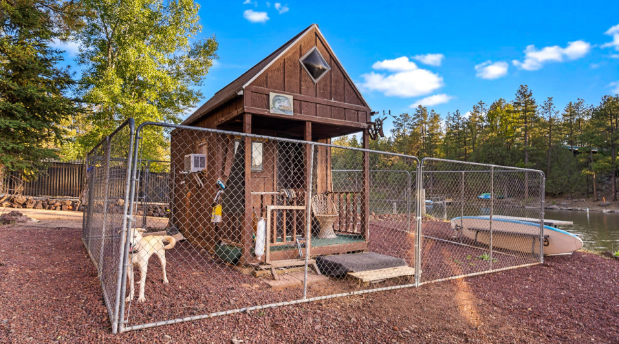 Storage Building with Dog Run