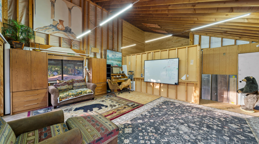 Flex Rm/Additional Sleeping Area