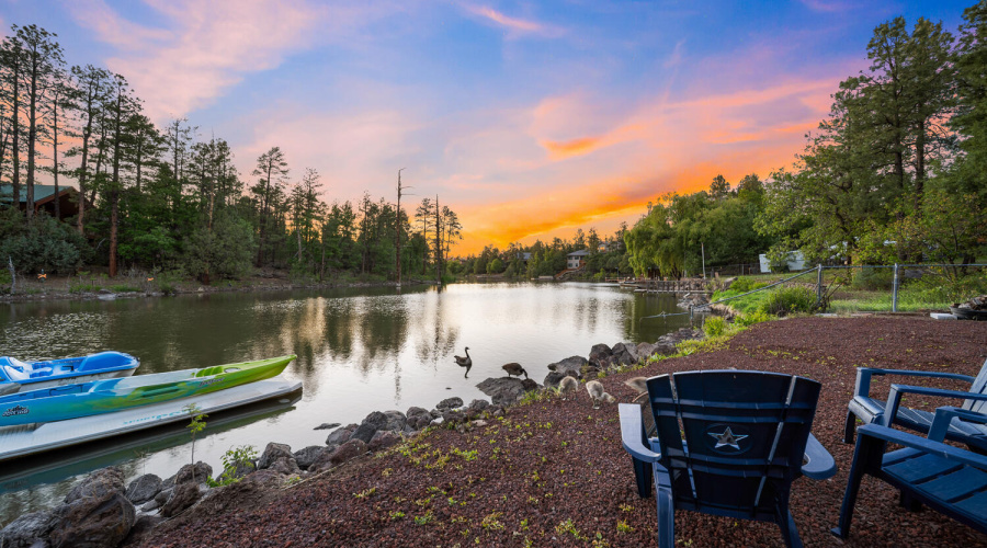 Stunning Lake Views